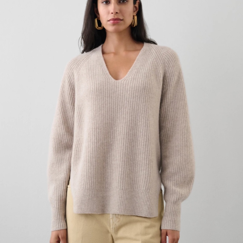 White + Warren Cashmere Ribbed Blouson Sleeve V Neck